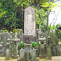 宮本武蔵生誕地記念碑の写真
